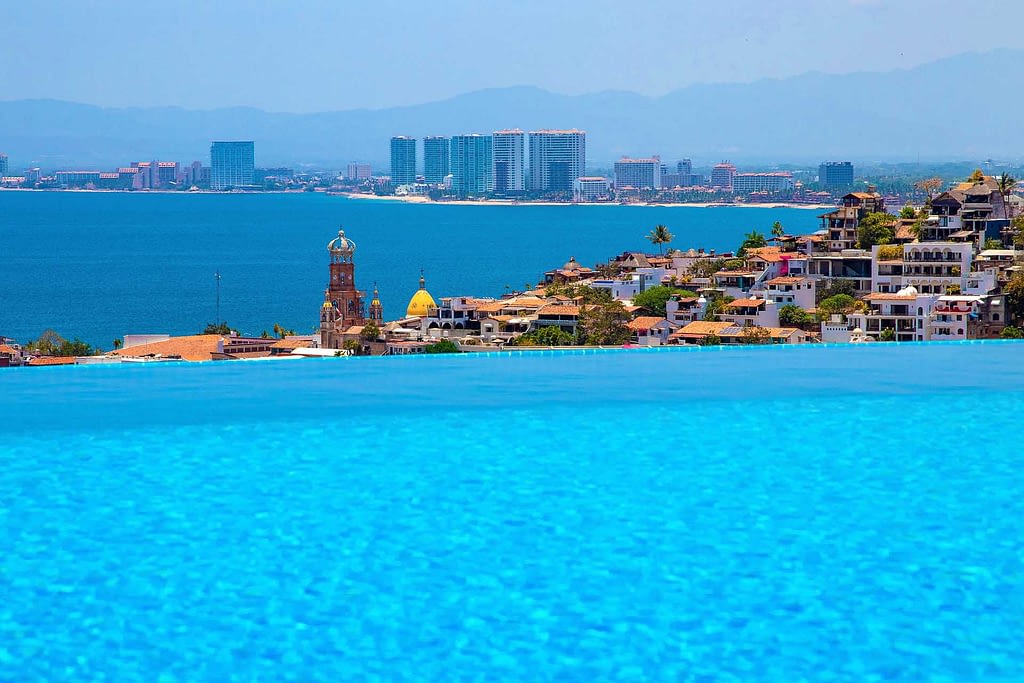 amazing downtown view at casa yvonneka